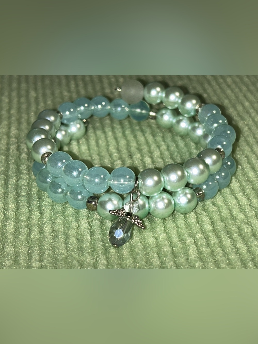 Chic Silver and Aqua miracle wire Beaded Bracelet